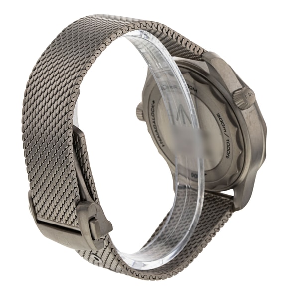 Omega Seamaster Diver 300m - James Bond Edition 210.90.42.20.01.001